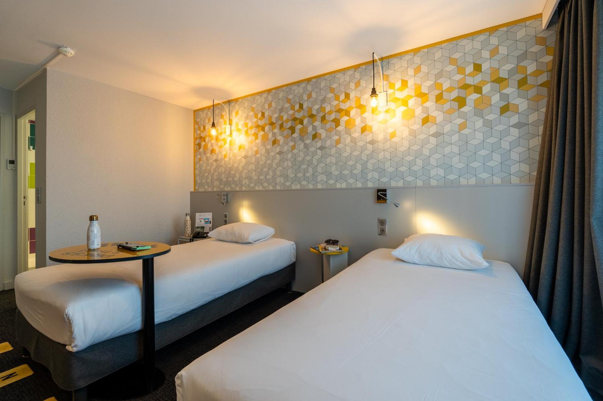 Ibis Styles Poitiers Nord Hotel Exterior photo